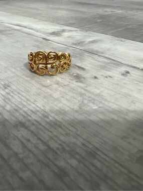 Premier Designs Gold Filigree Swirl Statement Ring named Marilyn Size 9